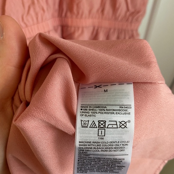 Soft Pink Ruffled Dress - Picture 6 of 6